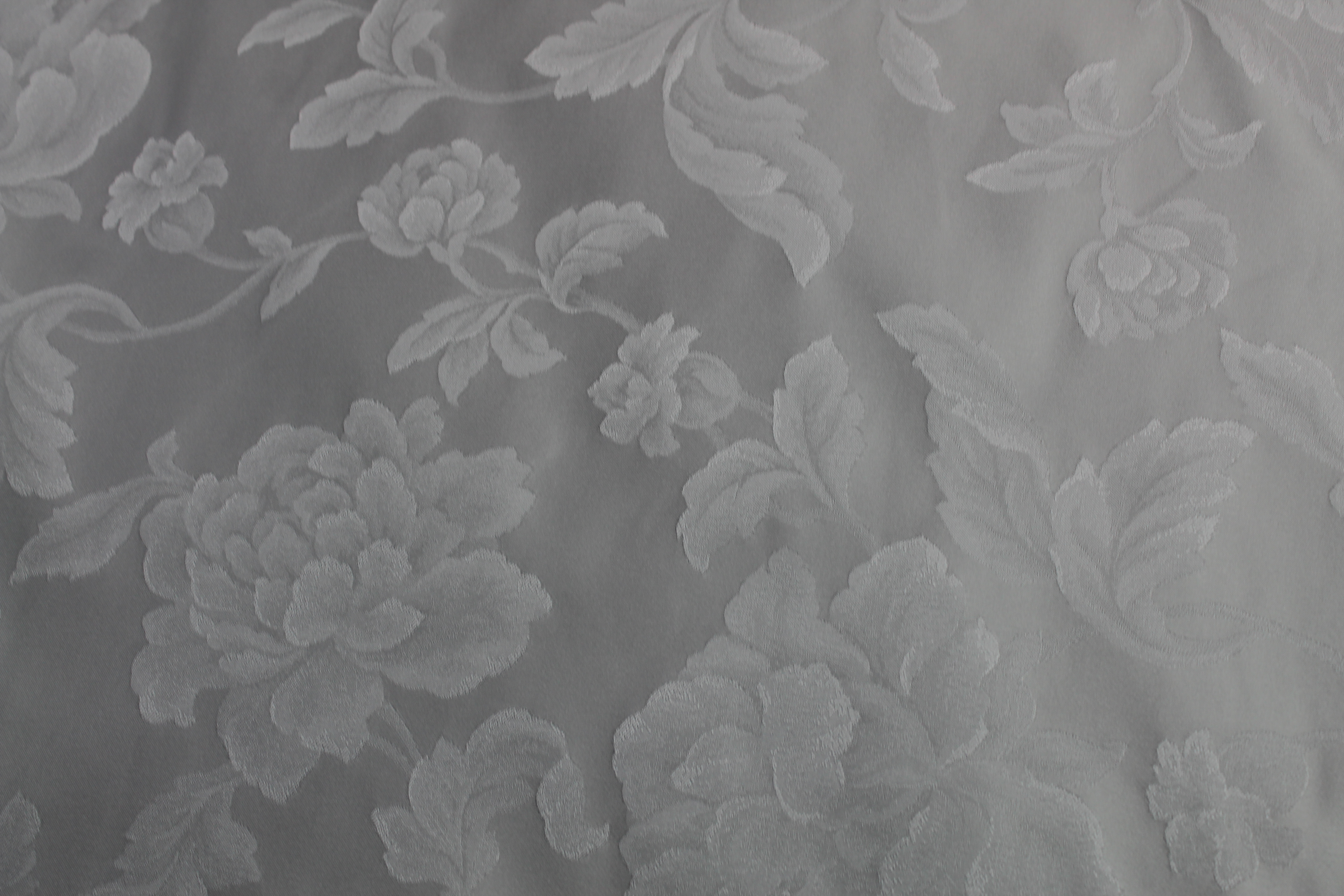 ITALIAN BROCADE - WHITE